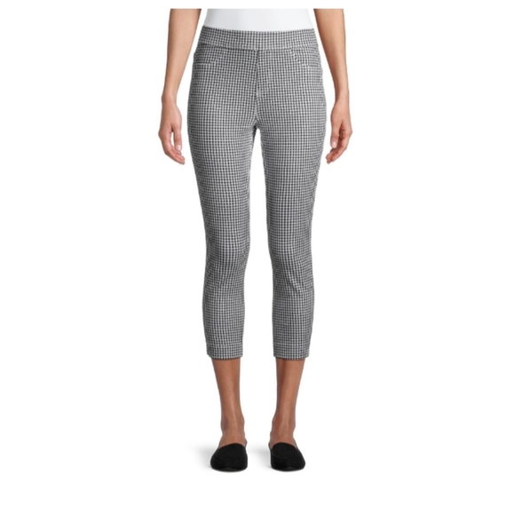 NWT Checkered Printed Capris - Picture 1 of 5